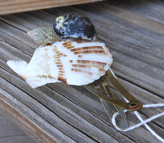Scallop Hair Clip - Handmade Seashell Hair Accessory Designed With Natural Seashells And Snap Hair Clip